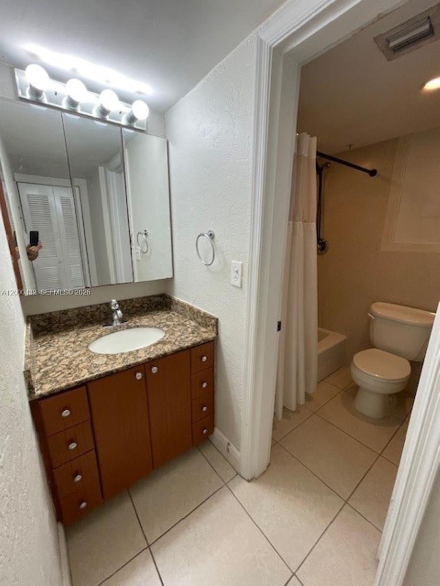 8601 Southwest 68th Court, Unit 4 Pinecrest, FL 33156 - Photo 21 of 30