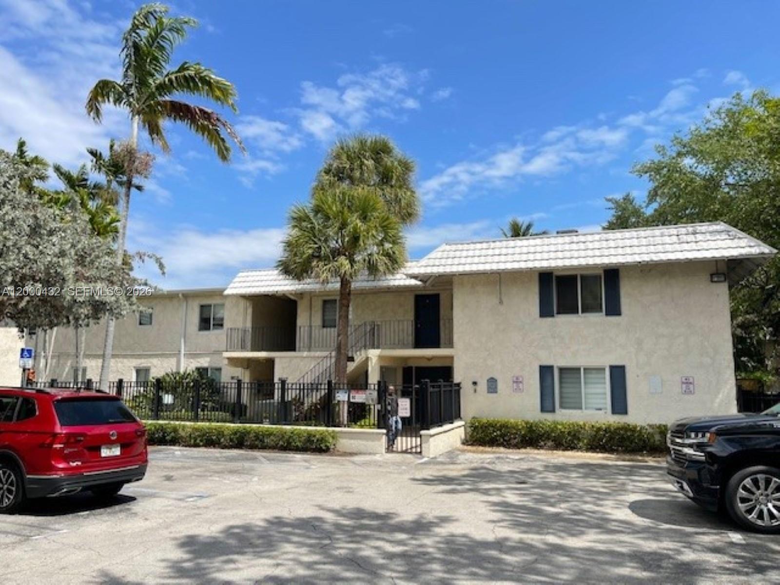 8601 Southwest 68th Court, Unit 4 Pinecrest, FL 33156 - Photo 29 of 30
