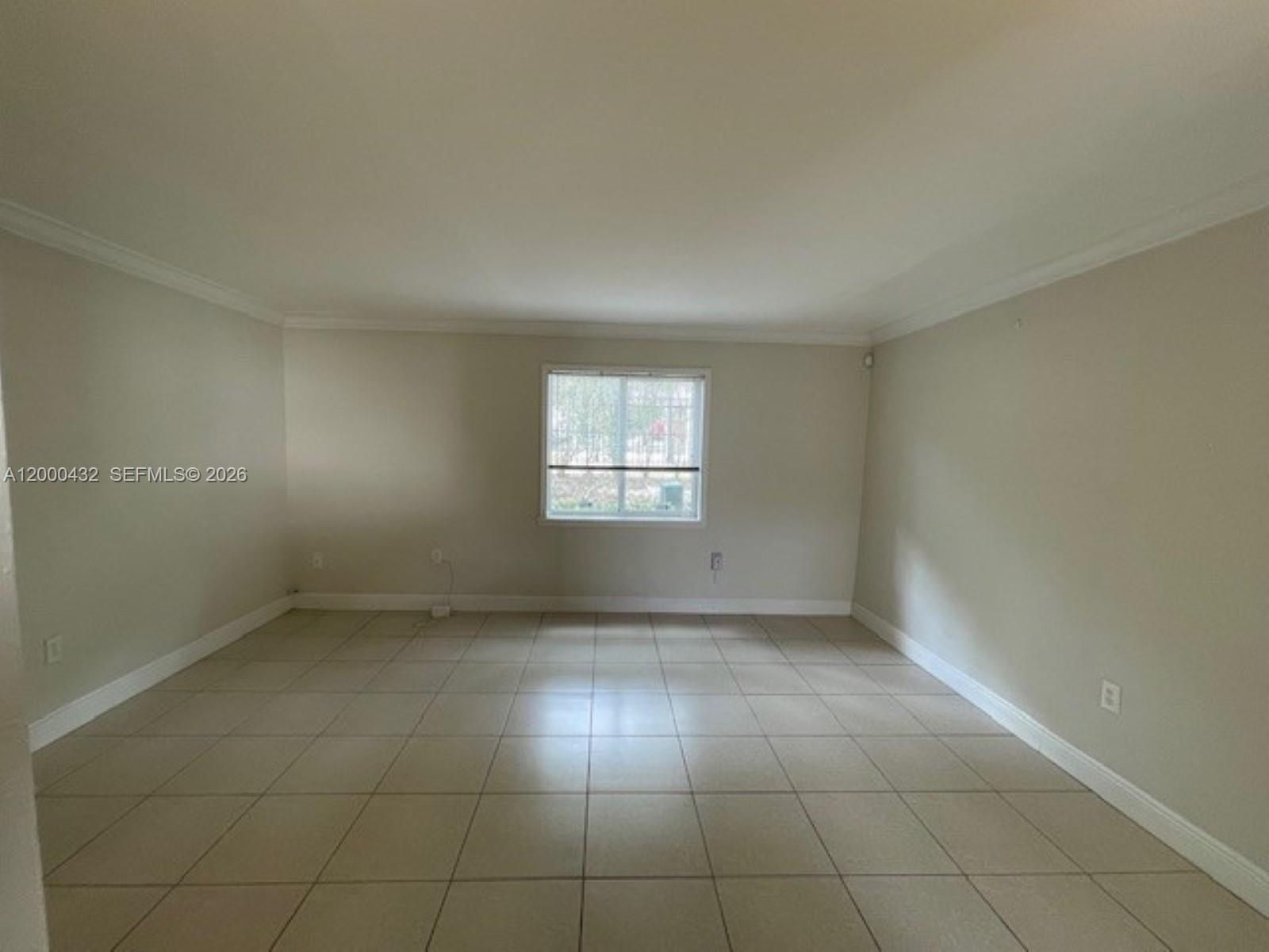 8601 Southwest 68th Court, Unit 4 Pinecrest, FL 33156 - Photo 4 of 30