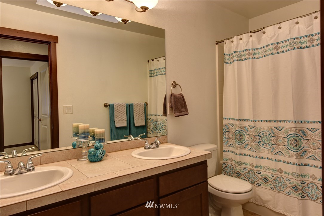 1615 241st Street Southwest Bothell, WA 98021 - Photo 22 of 25