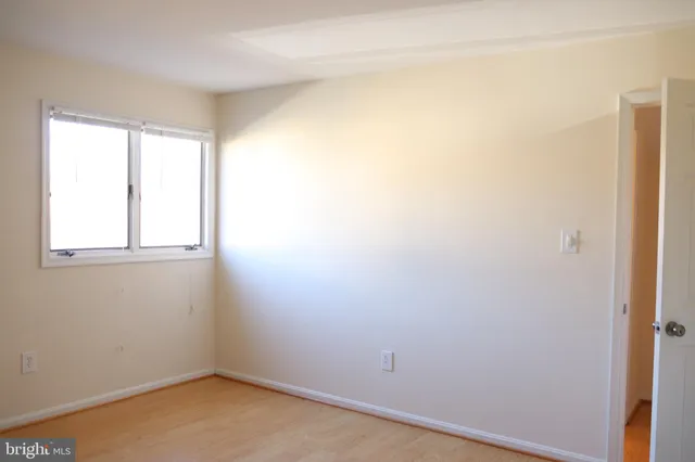 $5,000 | 4507 Highland Green Court, Alexandria, VA 22312