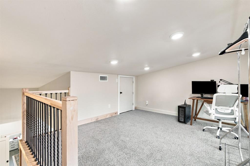 2430 North Cardinal Road Azle, TX 76020 - Photo 29 of 40 Upstairs Office
