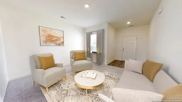 $319,990 | 7435 Creek Loop, San Antonio, TX 78253