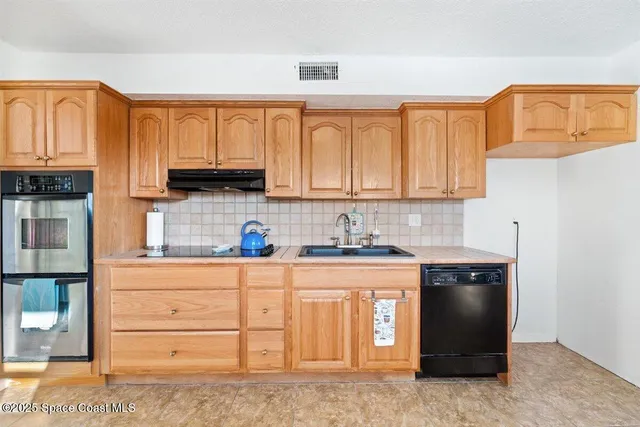 $1,190,000 | 204 Madison Avenue, Unit 1 2 3, Cape Canaveral, FL 32920