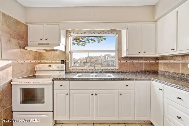 $1,190,000 | 204 Madison Avenue, Unit 1 2 3, Cape Canaveral, FL 32920