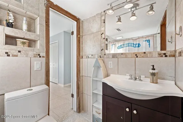 $1,190,000 | 204 Madison Avenue, Unit 1 2 3, Cape Canaveral, FL 32920