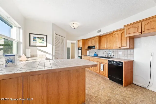 $1,190,000 | 204 Madison Avenue, Unit 1 2 3, Cape Canaveral, FL 32920