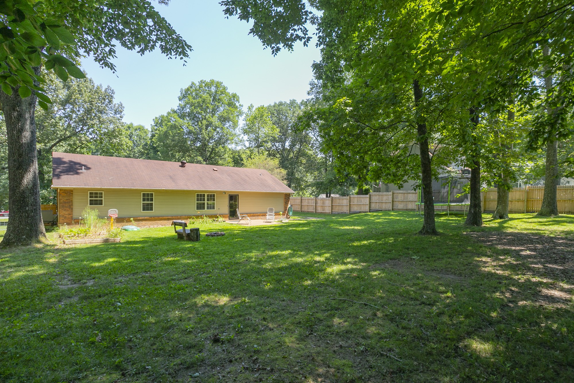 214 Nottingham Road Dickson, TN 37055 - Photo 25 of 26 Gallery Image 25