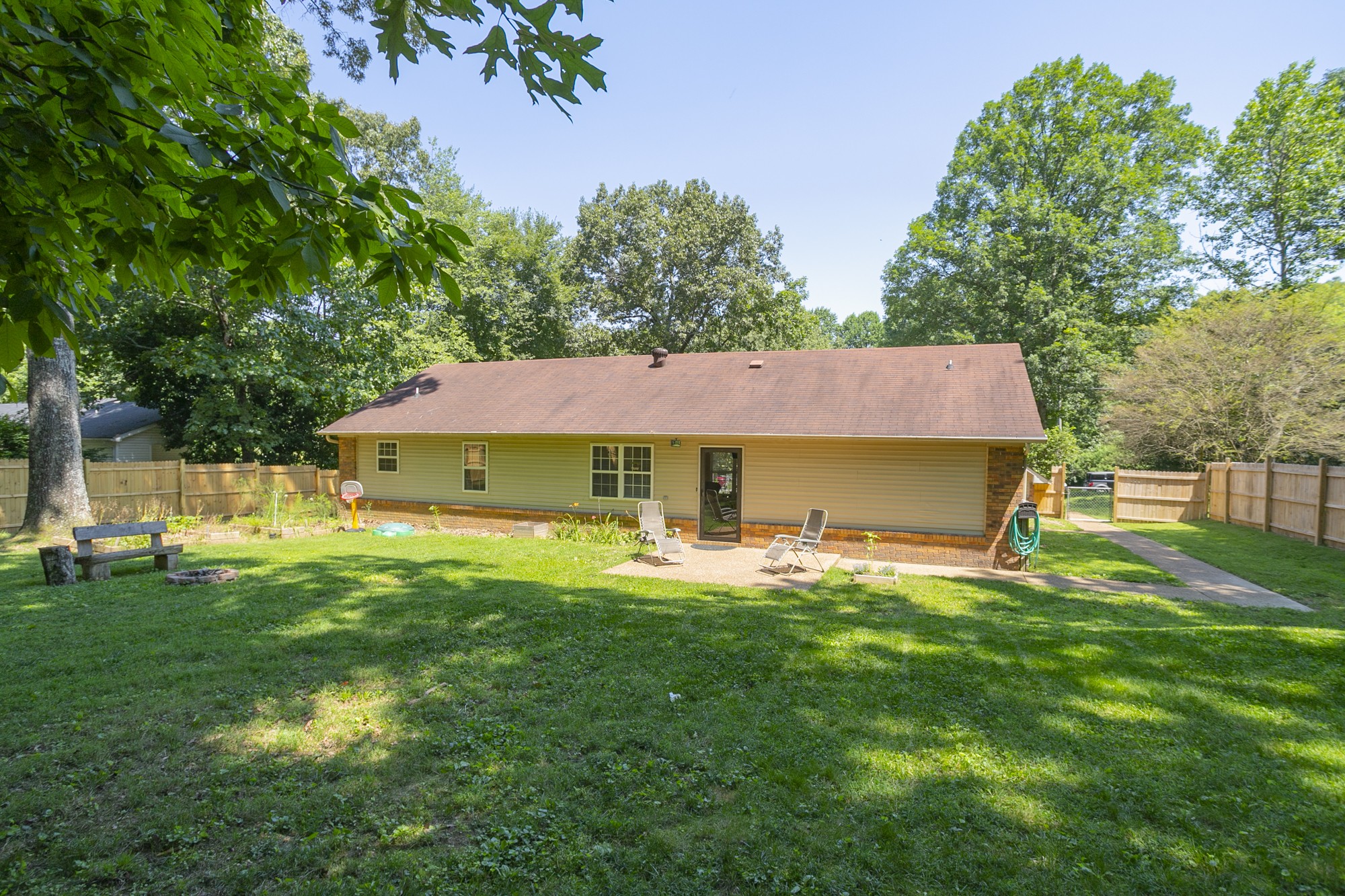 214 Nottingham Road Dickson, TN 37055 - Photo 26 of 26 Gallery Image 26