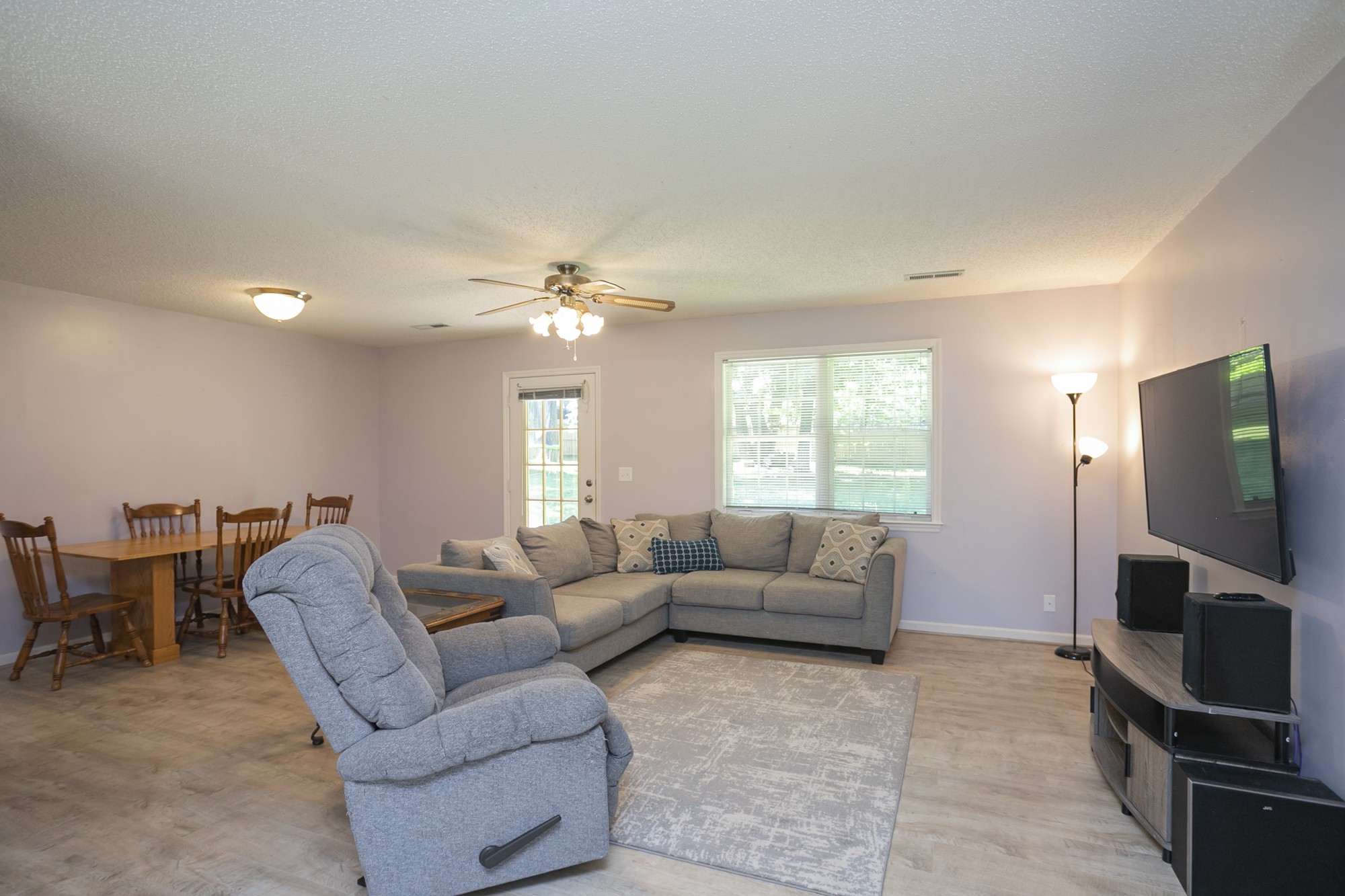 214 Nottingham Road Dickson, TN 37055 - Photo 5 of 26 Gallery Image 5