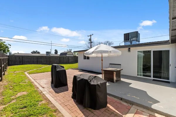 $349,900 | 36 Santa Ana Avenue, Clovis, CA 93612