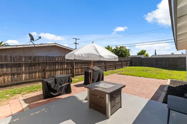 $349,900 | 36 Santa Ana Avenue, Clovis, CA 93612