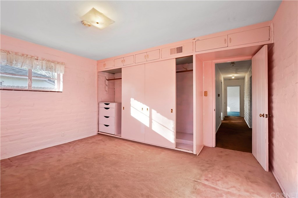 17331 Gresham Street Northridge, CA 91325 - Photo 23 of 43