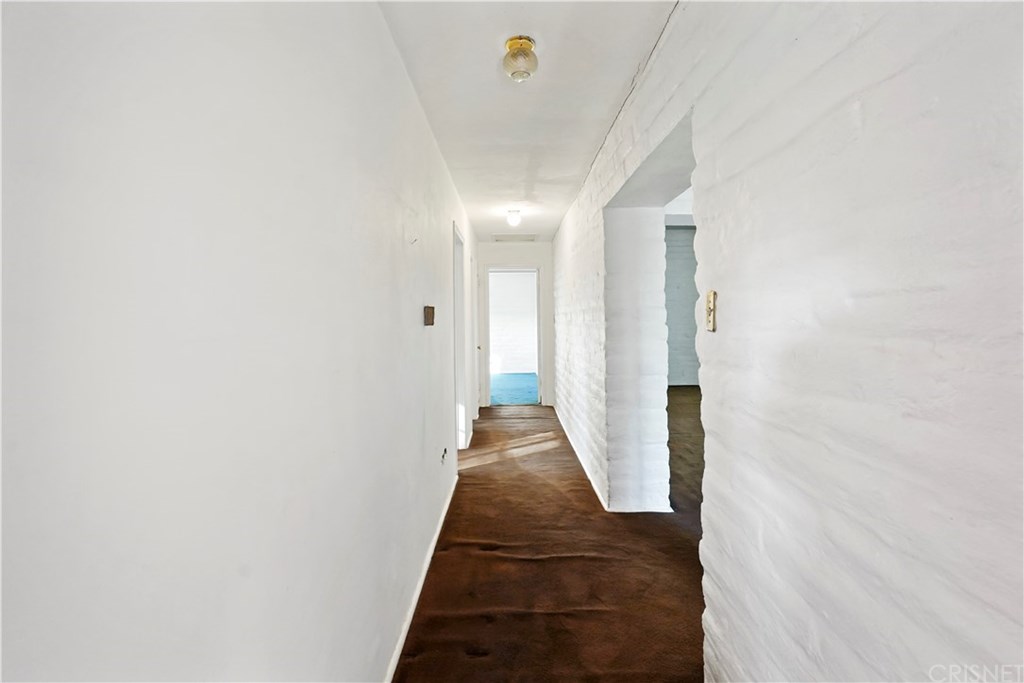 17331 Gresham Street Northridge, CA 91325 - Photo 25 of 43