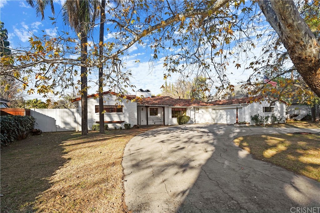 17331 Gresham Street Northridge, CA 91325 - Photo 6 of 43