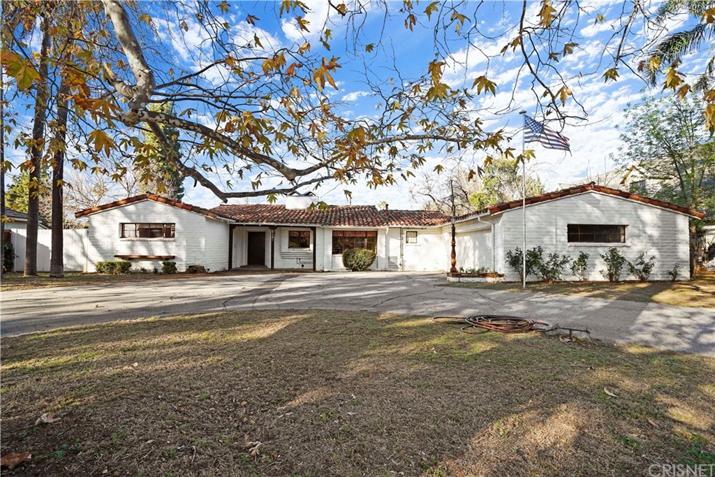 17331 Gresham Street Northridge, CA 91325 - Photo 9 of 43