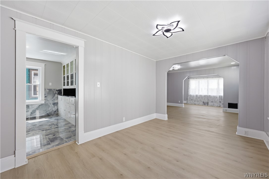 129 Ridge Park Avenue Buffalo, NY 14211 - Photo 15 of 47
