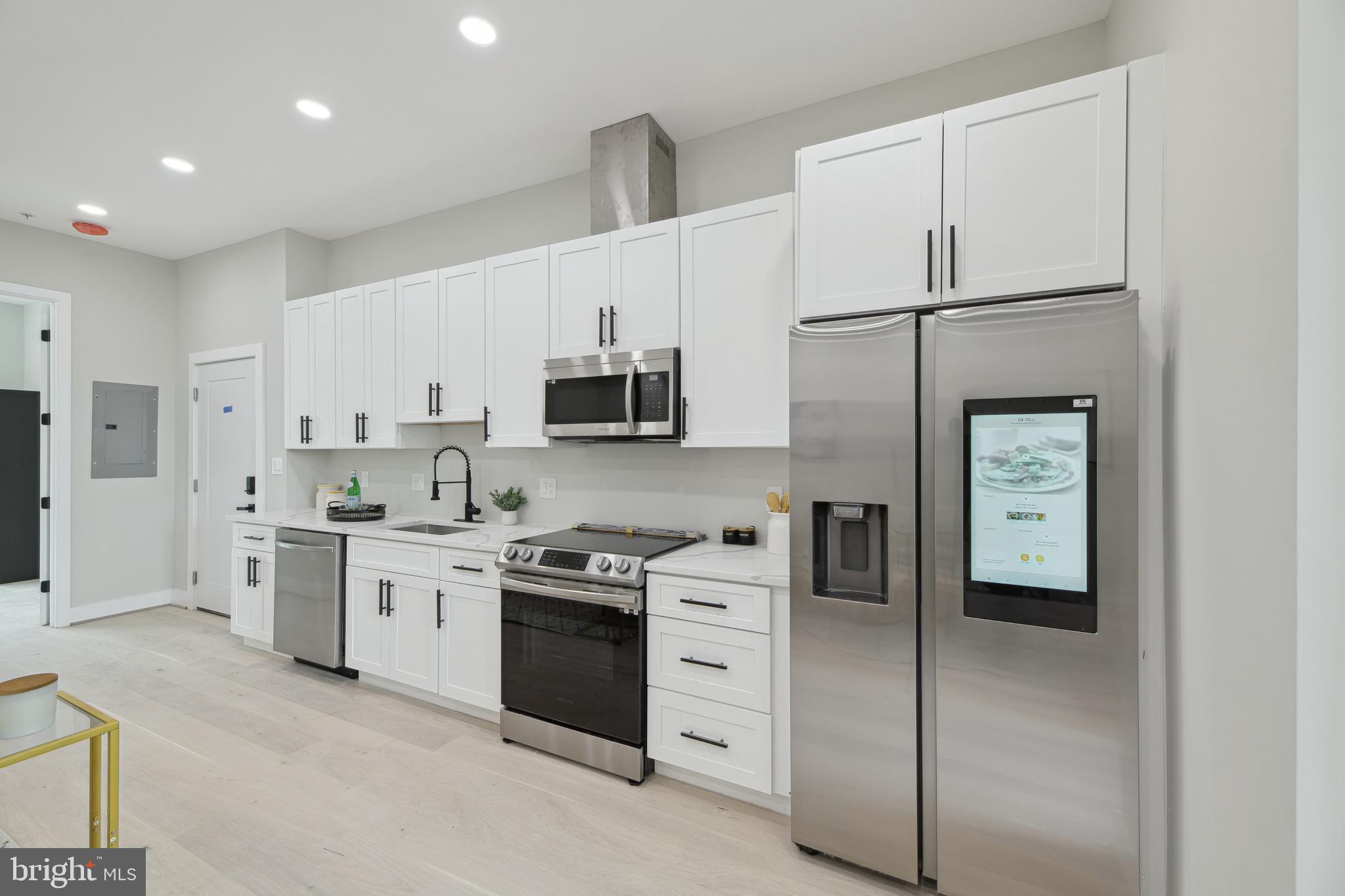 2213 M Street Northeast, Unit 4 Washington, DC 20002 - Photo 3 of 16