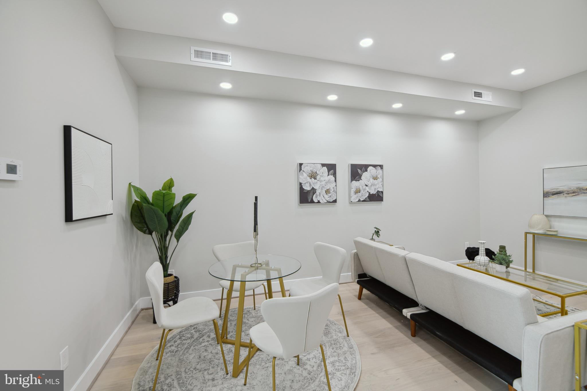 2213 M Street Northeast, Unit 4 Washington, DC 20002 - Photo 7 of 16