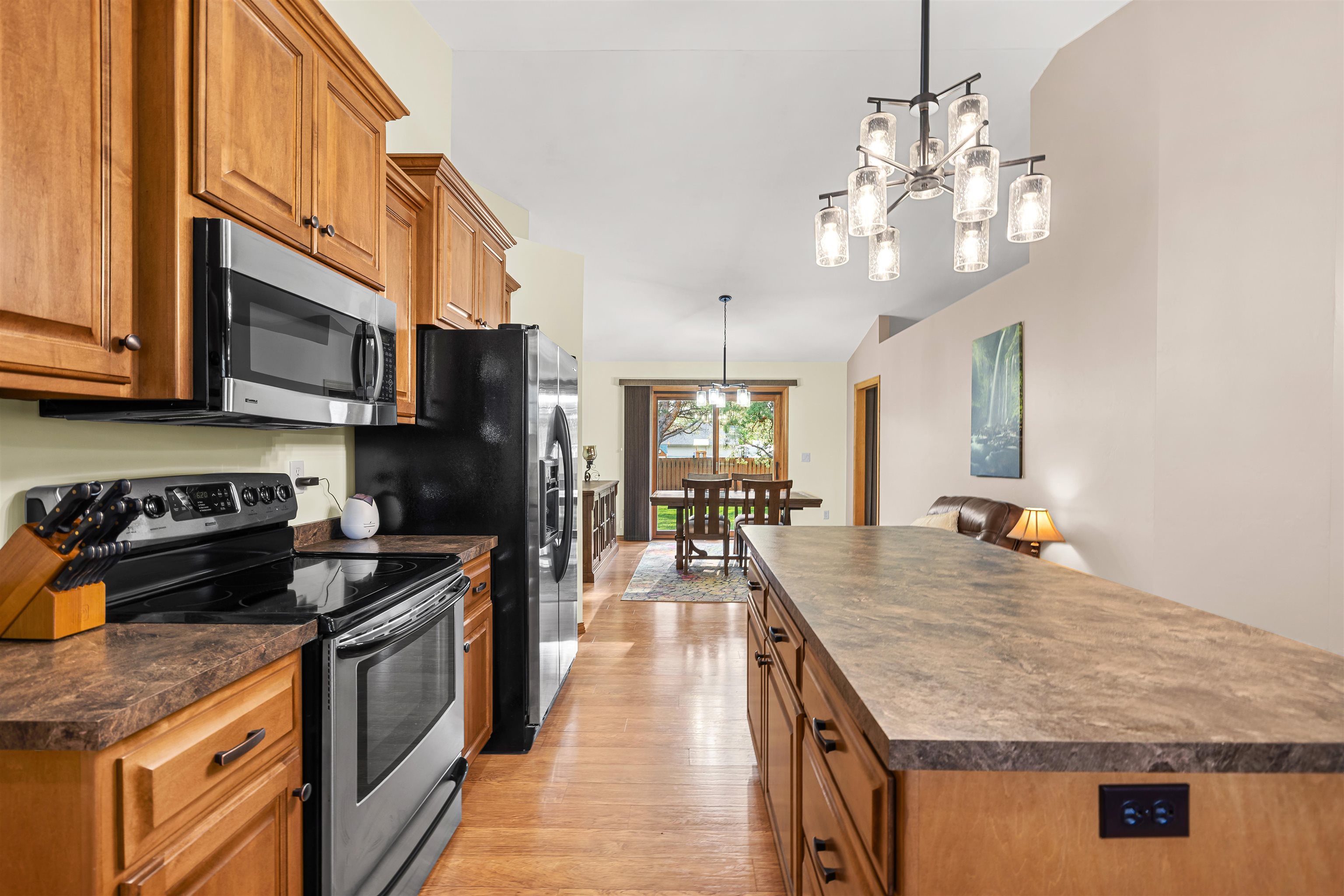 1112 Lake Park Road Menasha, WI 54952 - Photo 12 of 54