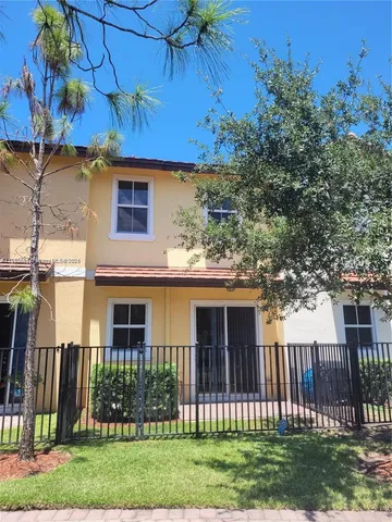 $2,990 | 6959 Long Pine Circle, Unit 6959, Coconut Creek, FL 33073