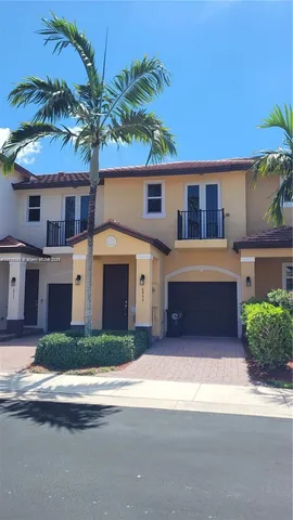 $2,990 | 6959 Long Pine Circle, Unit 6959, Coconut Creek, FL 33073