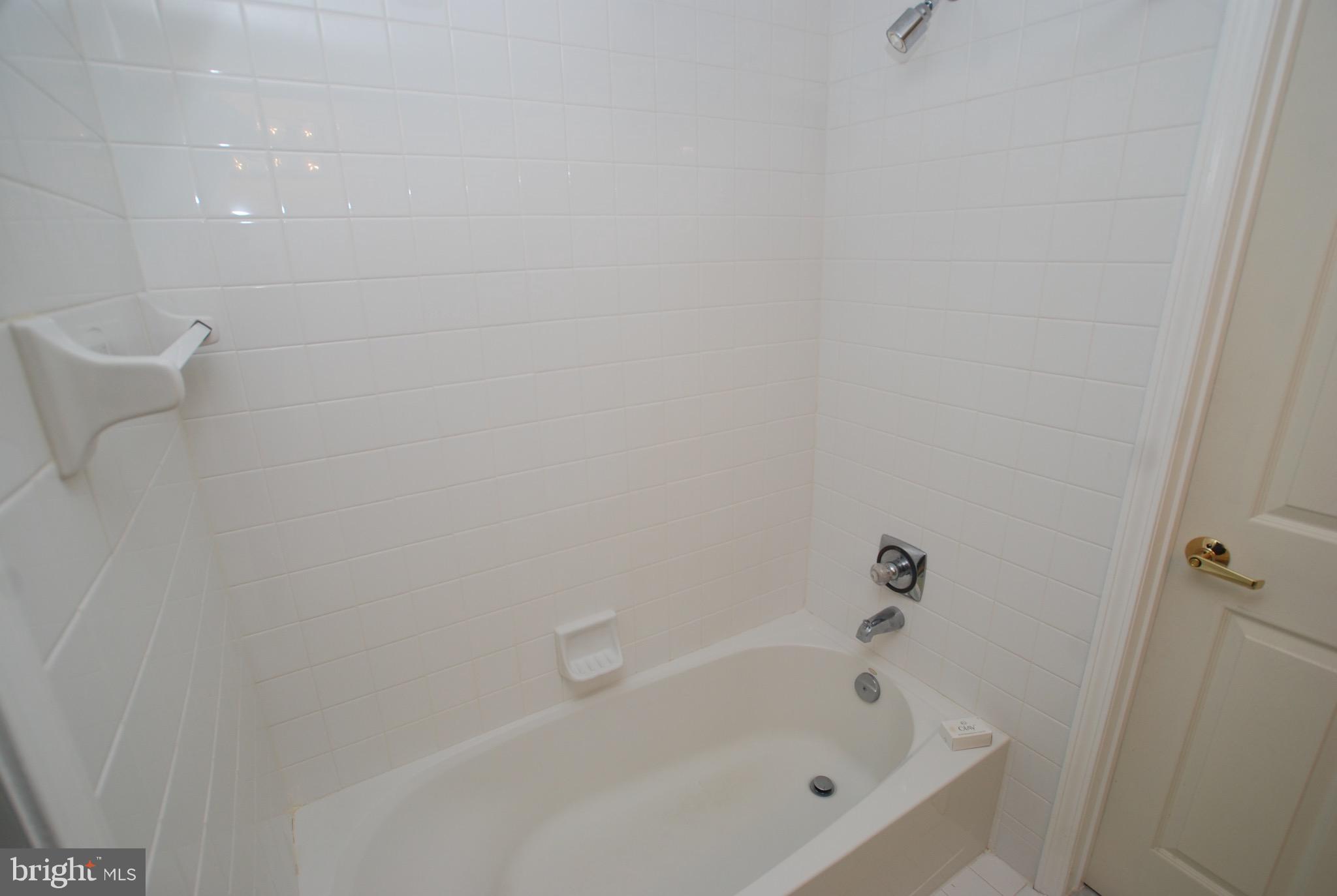 6102 Centennial Station Warminster, PA 18974 - Photo 19 of 36 2nd Bath