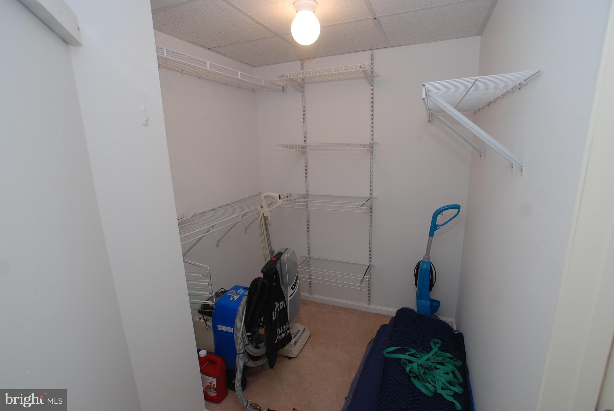 6102 Centennial Station Warminster, PA 18974 - Photo 24 of 36 Walk in