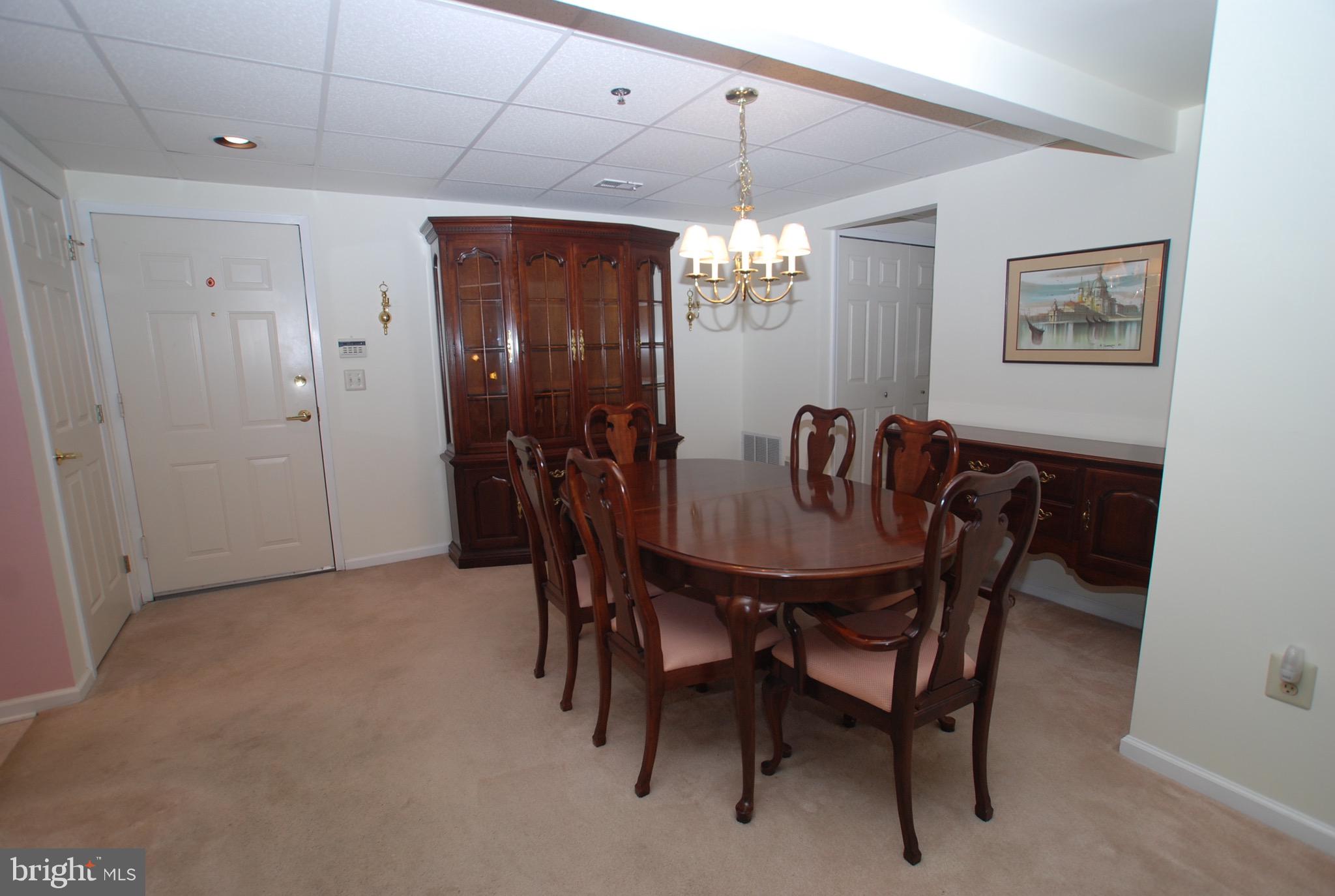 6102 Centennial Station Warminster, PA 18974 - Photo 9 of 36 Dining