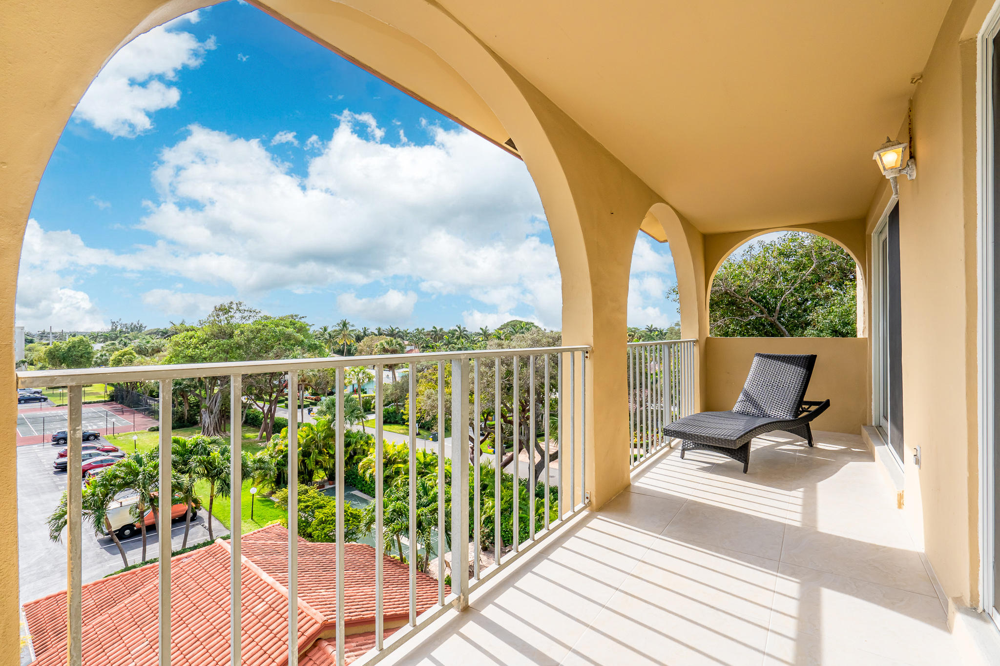 950 Ponce De Leon Road, Unit 511 Boca Raton, FL 33432 - Photo 36 of 77 Patio