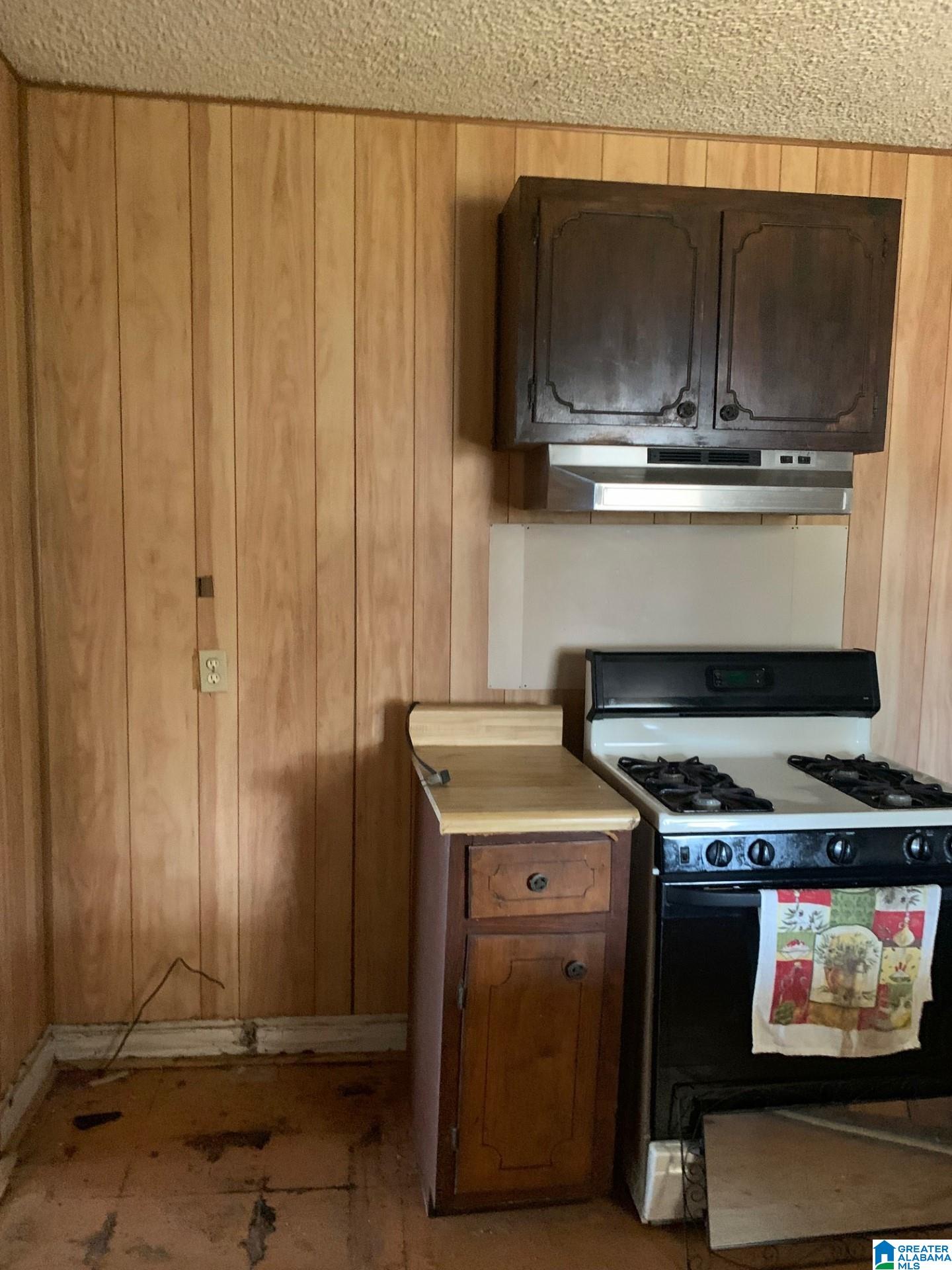 216 21st Street Southwest Birmingham, AL 35211 - Photo 19 of 24
