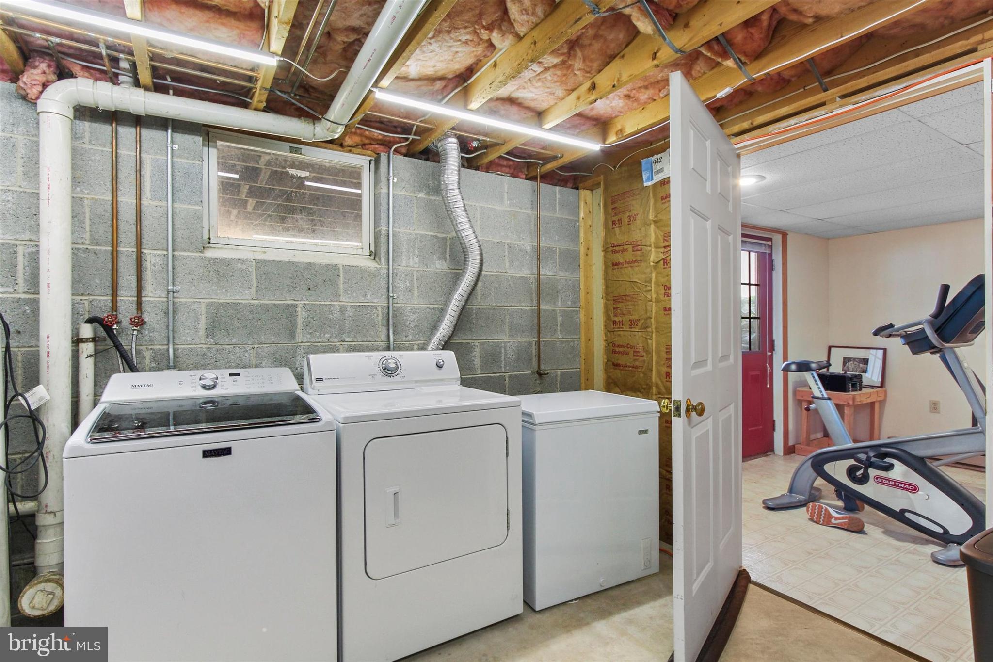 139 Radio Road Elizabethtown, PA 17022 - Photo 21 of 28 Laundry