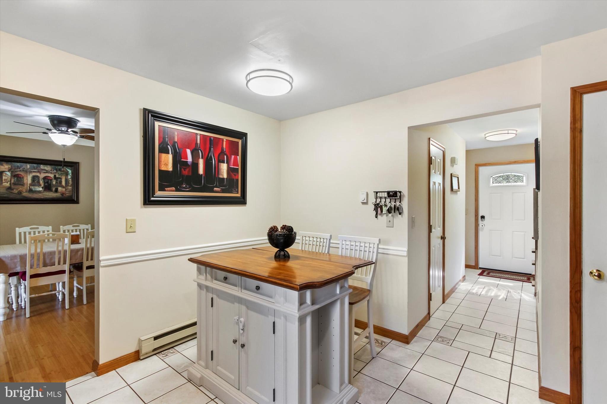 139 Radio Road Elizabethtown, PA 17022 - Photo 7 of 28 Kitchen
