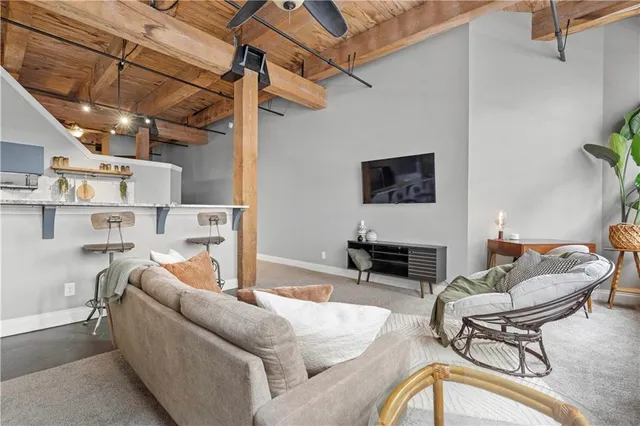 $185,000 | 308 West 8th Street, Unit 407, Kansas City, MO 64105