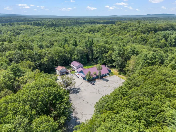 $919,000 | 62 Chicopee Road, Buxton, ME 04093