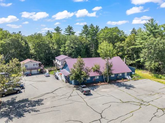 $919,000 | 62 Chicopee Road, Buxton, ME 04093
