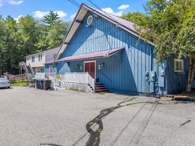 $919,000 | 62 Chicopee Road, Buxton, ME 04093