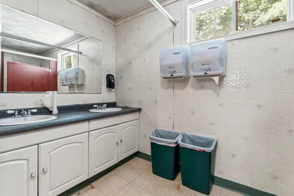 $919,000 | 62 Chicopee Road, Buxton, ME 04093