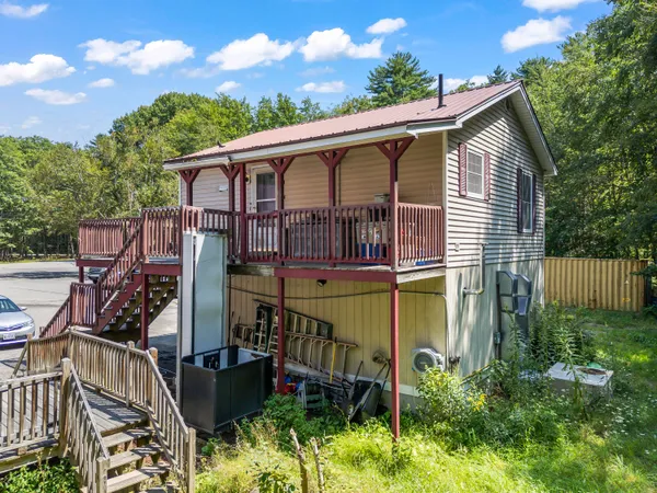 $919,000 | 62 Chicopee Road, Buxton, ME 04093