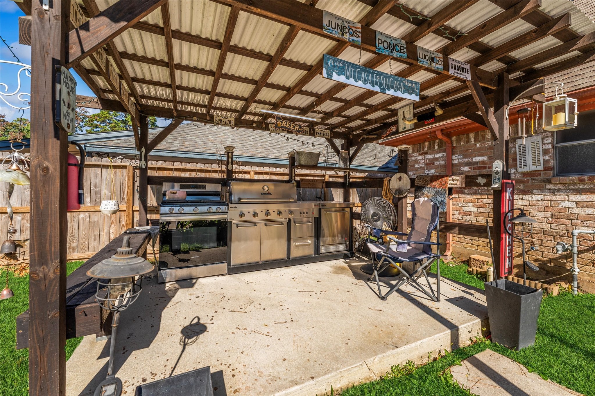 19527 Enchanted Spring Drive Spring, TX 77388 - Photo 8 of 33 a view of a storage & utility room