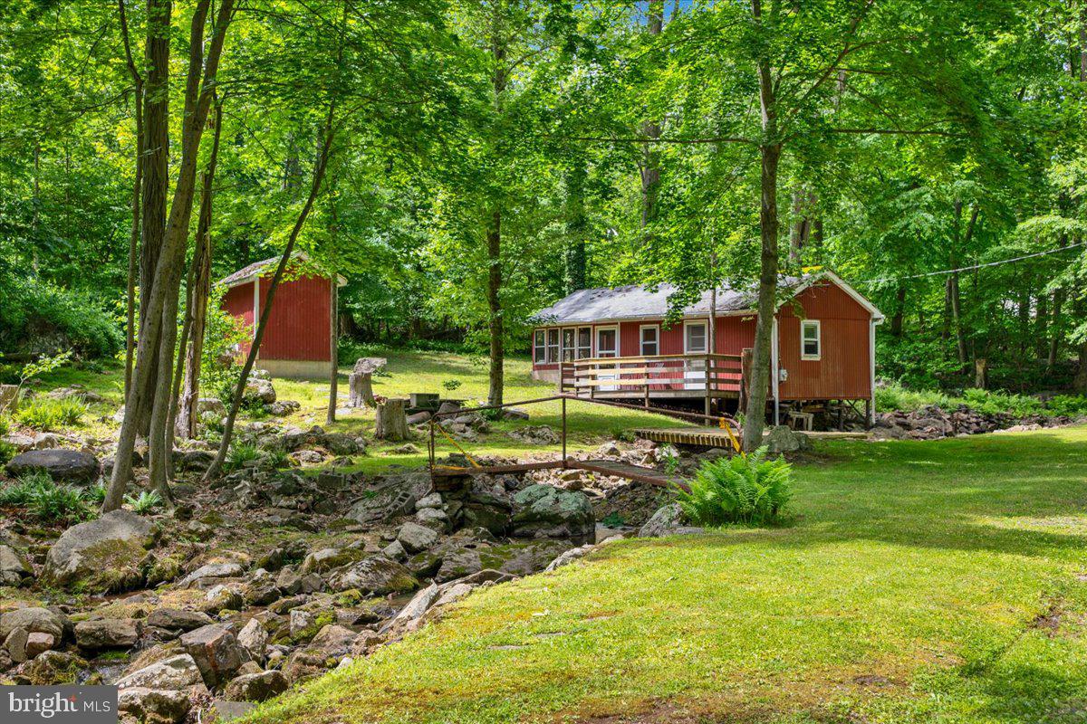 1552 Huffs Church Road Barto, PA 19504 - Photo 3 of 23