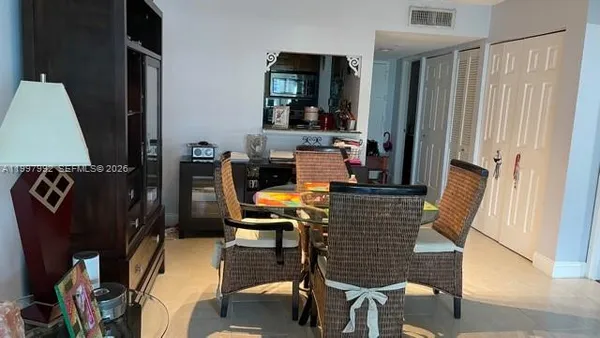 $2,100 | 100 Lakeview Drive, Unit 103, Weston, FL 33326