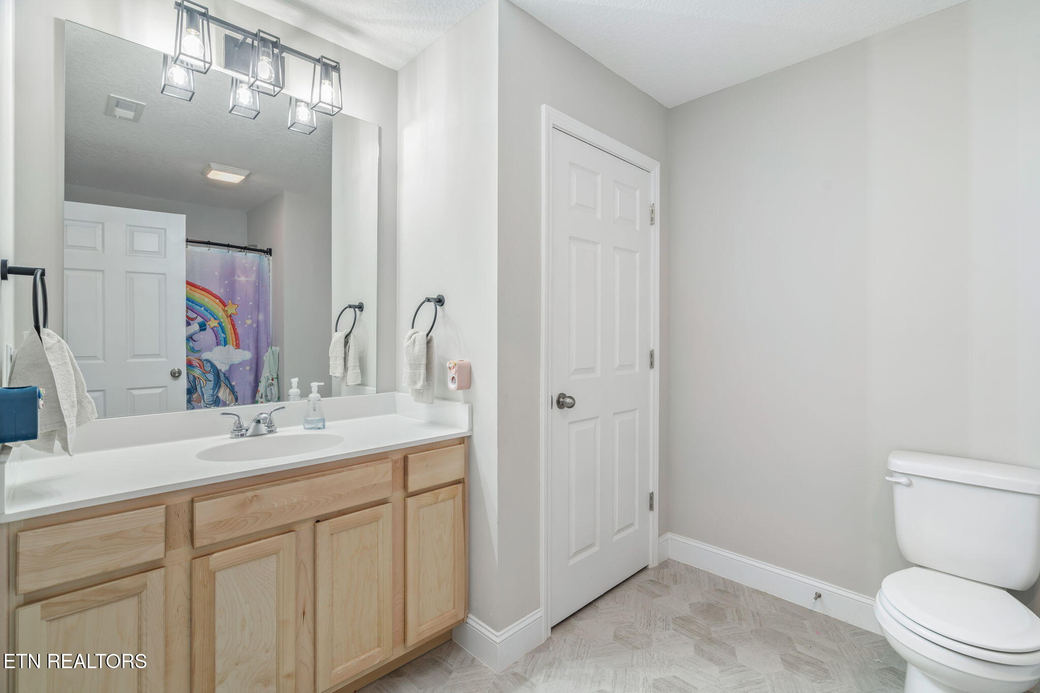 8147 Zenith Lane Powell, TN 37849 - Photo 40 of 49 40-web-or-mls-8147 Zenith Lane-41