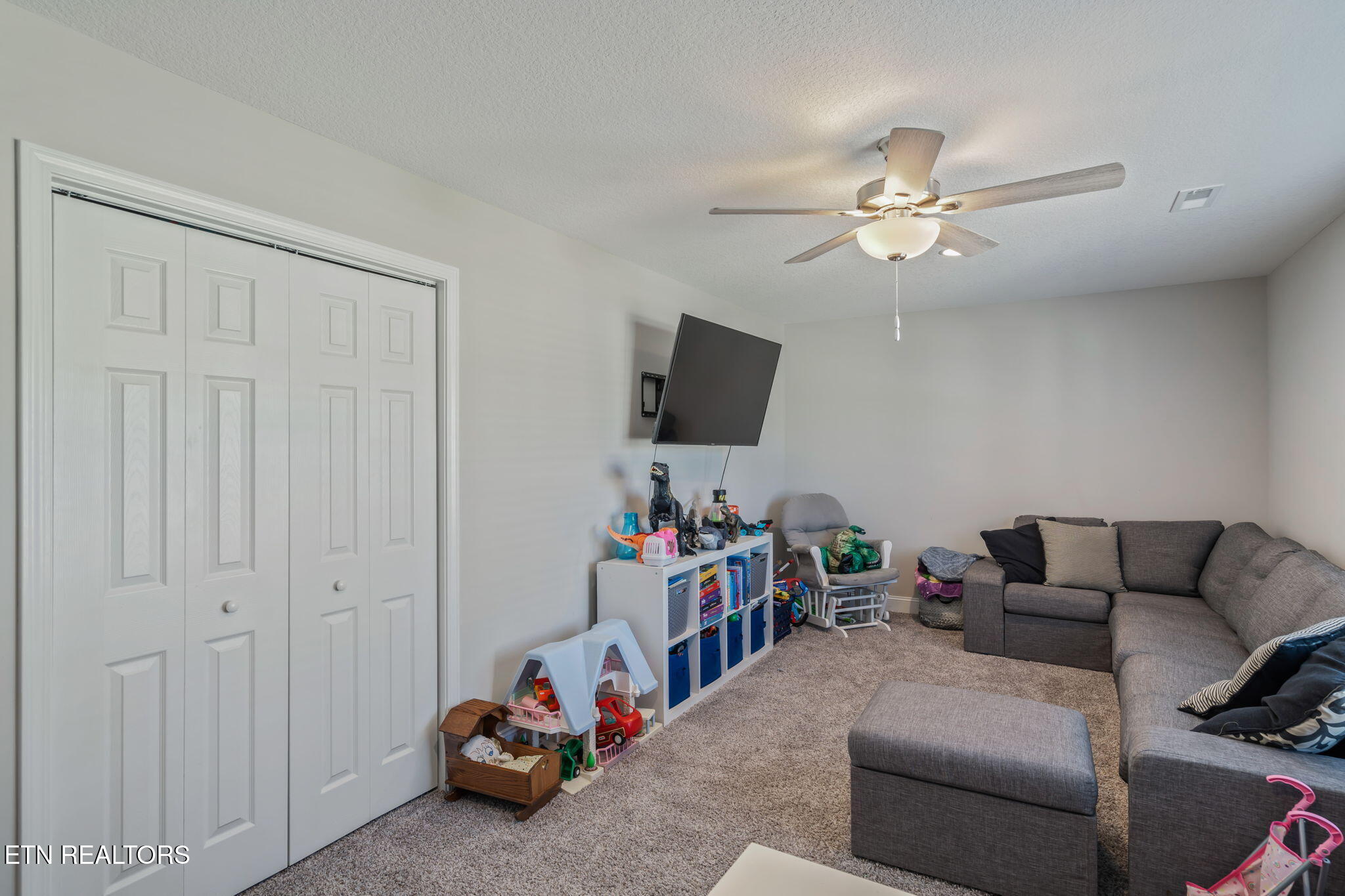 8147 Zenith Lane Powell, TN 37849 - Photo 42 of 49 42-web-or-mls-8147 Zenith Lane-43