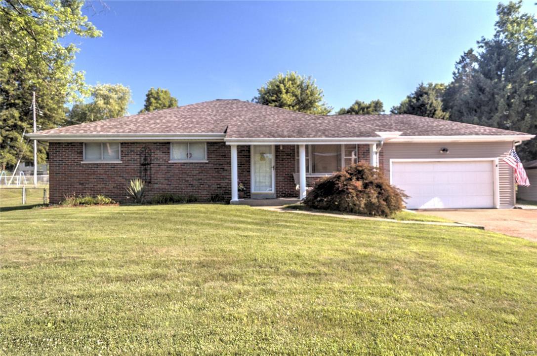2714 Yaeger Road St. Louis, MO 63129 - Photo 1 of 70 Gallery Image 1