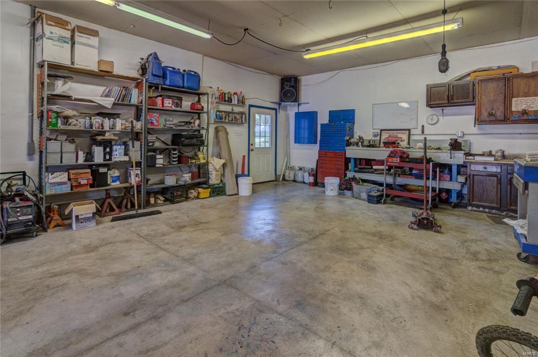 2714 Yaeger Road St. Louis, MO 63129 - Photo 43 of 70 Gallery Image 43