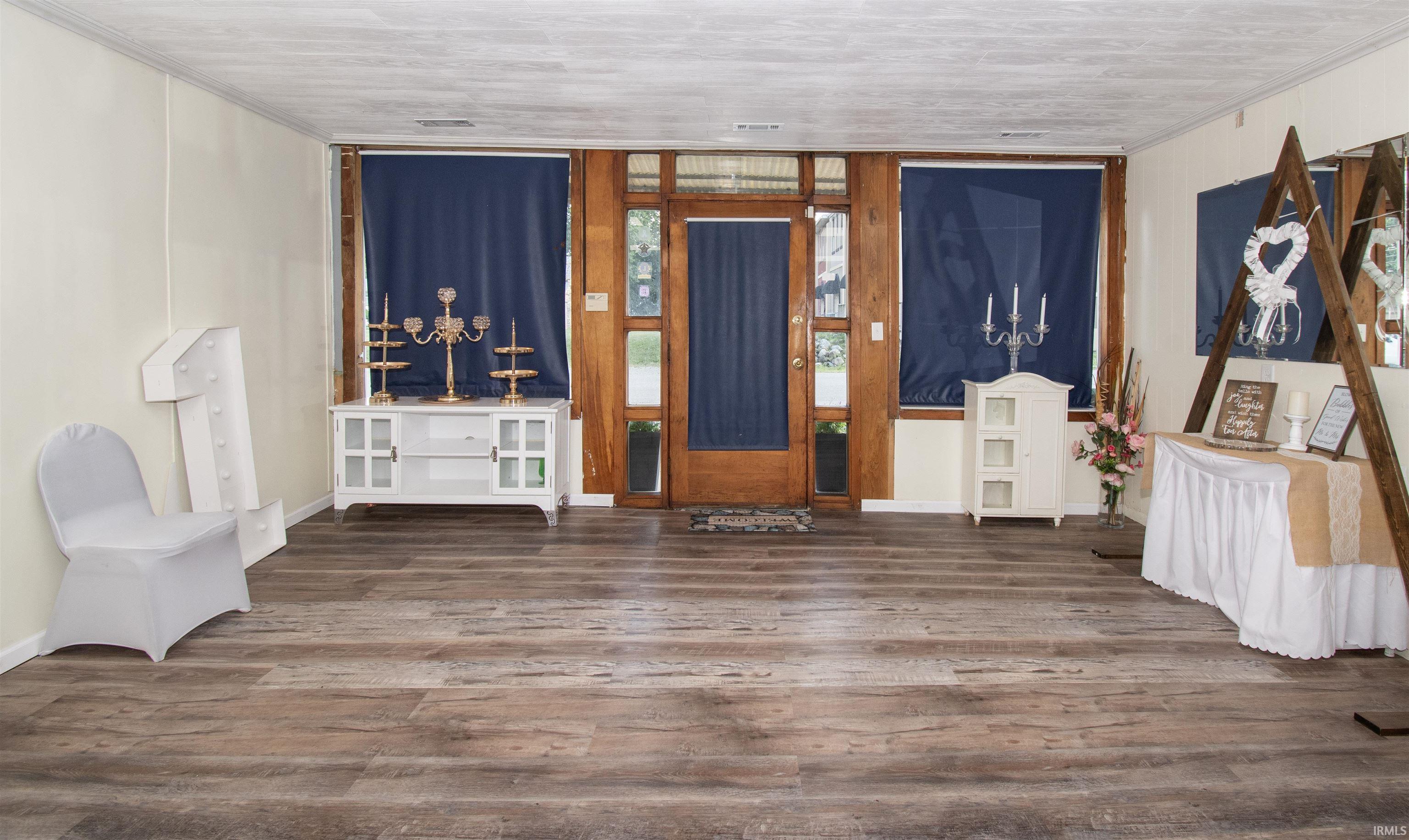 203 Defiance Street Howe, IN 46746 - Photo 8 of 19