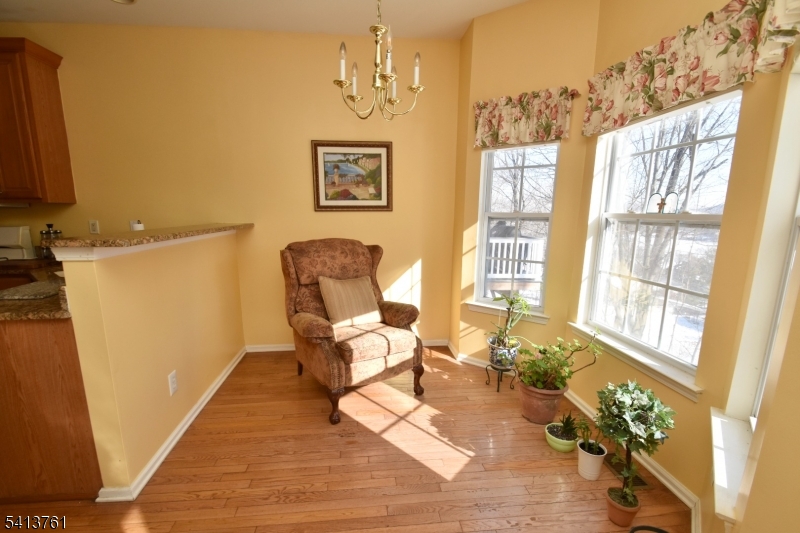 263 Ridge Drive Pompton Lakes, NJ 07442 - Photo 8 of 20 a living room with furniture and a window