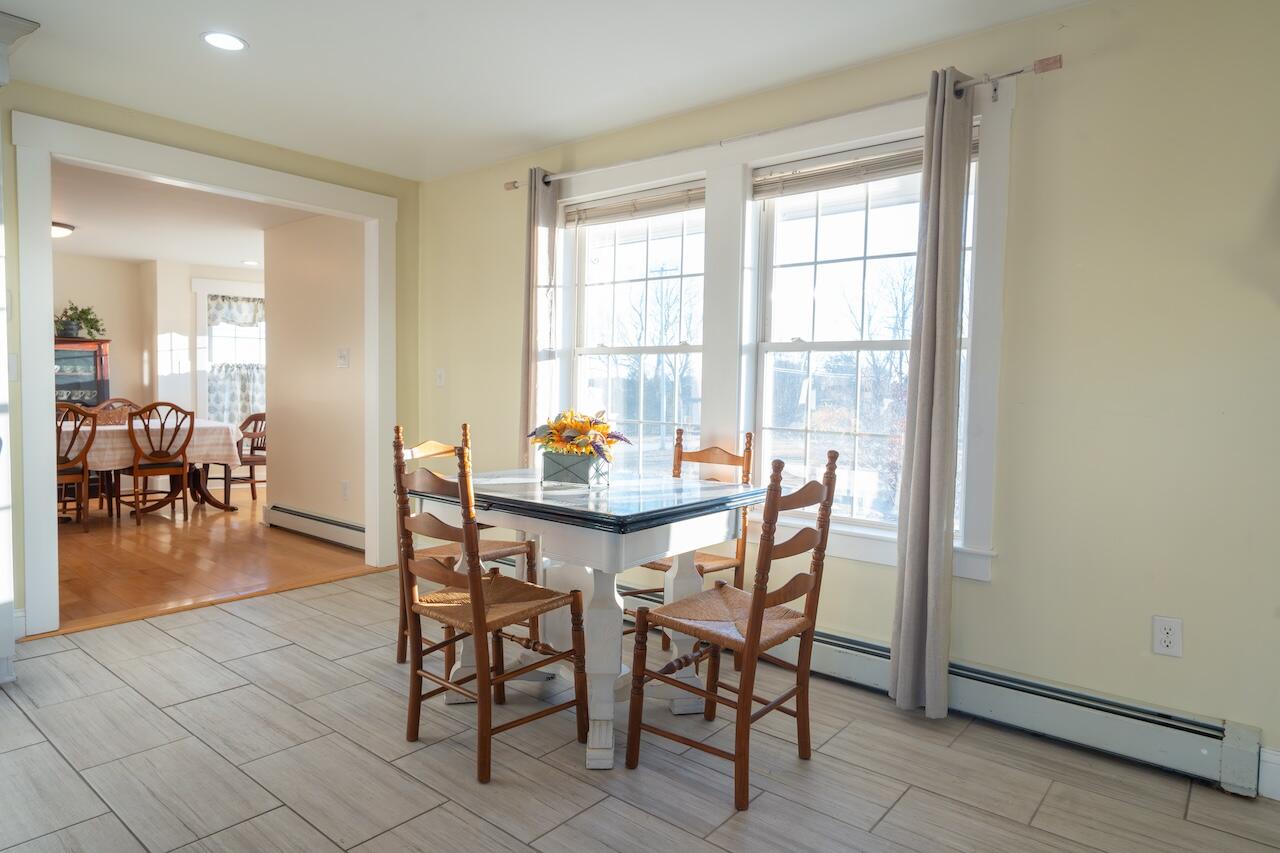 139 Wentworth Road Berwick, ME 03901 - Photo 8 of 37 7