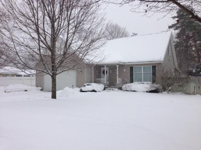 752 Winter Street Spring Lake, MI 49456 - Photo 1 of 19 Primary Photo